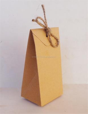 China Customized Customized Recyclable Kraft Paper Bag Gift Personalized Shopping Paper Bag for sale