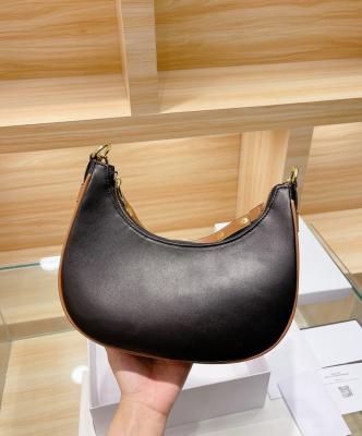 China Fashion Famous Designer Top Quality Genuine Leather Brand Luxury Cross - Women For Body Ladies Handbags Armpits Bag for sale