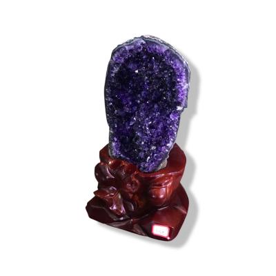 China Crystal Protolith Natural Gemstone Crystals Healing Stones Purple Amethyst Small Rough Original Stone From China for sale