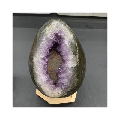 China Hot Selling High Quality Professional Crystal Eggs For Decoration Amethyst Quartz Tumbled Egg From China for sale