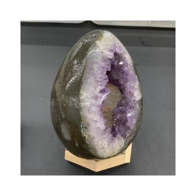 China Dreamy Amethyst Crystal Decoration Home Wedding Decor Souvenirs Wholesale High Quality Hot Sale From China for sale