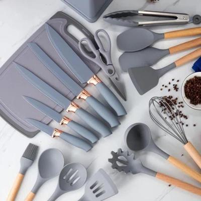 China Sustainable 12 pieces silicone kitchen accessories cooking tools kitchenware set cookware silicone kitchen utensils for sale