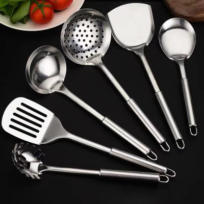 China Sustainable Heavy duty thick stainless steel kitchen ladle pro restaurant utensil soup sauce spoon ladle for sale