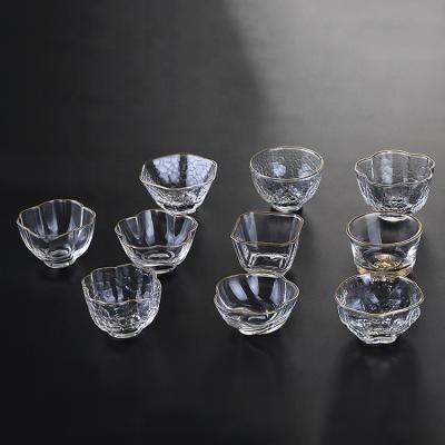 China Viable Chinese Original Flower Shaped Small Glass Tea Cups Set for sale