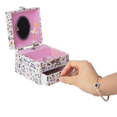 China Birthdays Christmas Gifts Musical Handmade Wooden Moving Music Boxes Music Box for sale