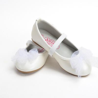 China RTS Elastic Band Lace Butterfly Little Girls Shoes Round Hot Selling White Kid Princess Shoes For Kids for sale