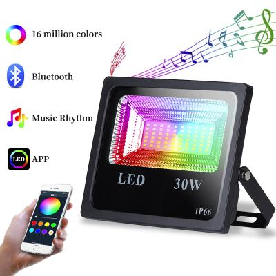 China High Illumination Modern Anti-glare Christmas Color Changing RGBW Outdoor Smart Led Flood Light for sale