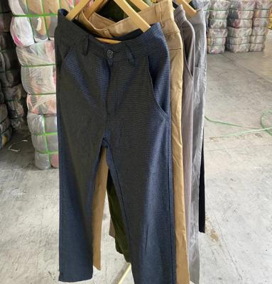 China High grade second hand clothing quality used clothing ladies cotton short pants and jeans with high standards for sale