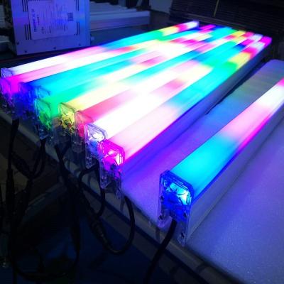 China Linear Light Multicolor LANDSCAPE DMX Media Led Facade Lights For Building Decoration for sale