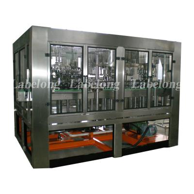 China High Speed ​​Automatic Carbonated Liquid Beverage Filling Machine For Glass Bottles for sale