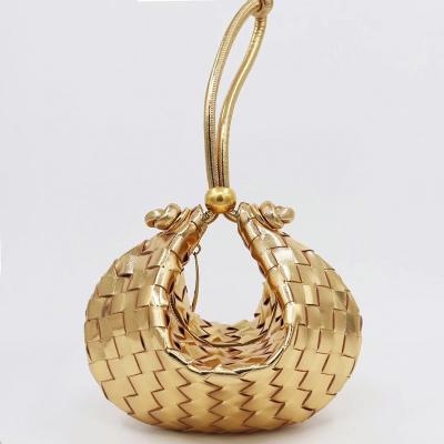 China Fashion 2022 Fashion New Handwoven Cowhide Real Leather Top Designer Handbag Soft Crisscross Brand High Quality Metal Bag For Women for sale