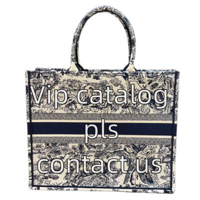 China 1:1 Ladies Bag Motion Detection High Quality Fashion Luxury Logo Designer Real Leather Bag Custom Famous Brand For Women Strap Handbags for sale