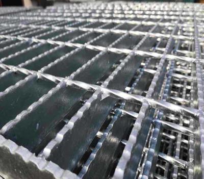 China Industrial Anti Slip Galvanized Steel Walkway Grating Platform for sale