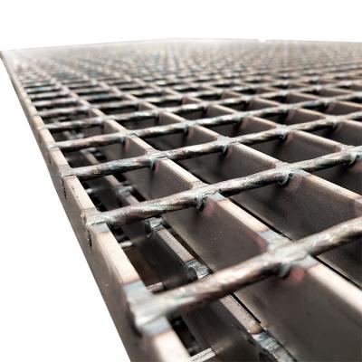 China Traditional& industrial heavy duty steel grating galvanized steel grating for sale