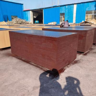 China Industrial Cheap Plywood 4x8 Manufacturer In China Yellow Green Black Film Faced Plywood for sale