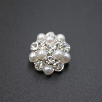 China Viable 20mm Flower Rhinestone Crystal Button Embellishment Flat Back Rinestone Pearl Buttons For Costume for sale