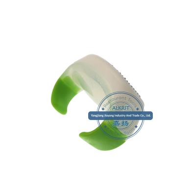 China Viable hot sale stanless steel handheld garlic press {ALGP-GH001} make crushed garlic with convenient and practical for sale