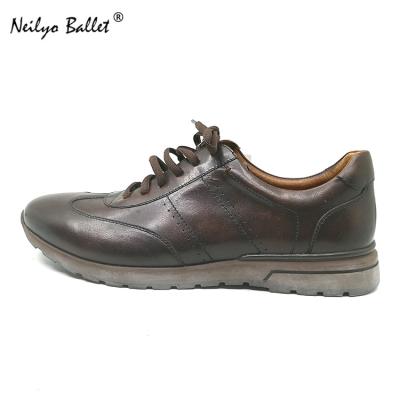 China Anti-Smell Comfortable Leather Men Brown Vintage Pointed Toe Walking Shoes Leather Lace Up Men Casual Shoes for sale