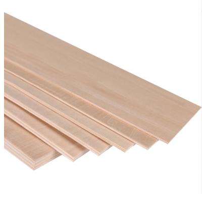 China Hot Sale Contemporary Cheap Price Film Faced Plywood Eucalyptus Wood Construction Laminated Phenolic Okoume Plywood for sale