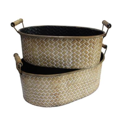 China Hot Woven Metal Storage Rack 2020 New Style American Design Imitate Rattan Basket For Home Decoration for sale