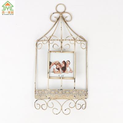 China Beige Metal China Birdcage Pattern Metal Wall Mount Photo Frame for sale