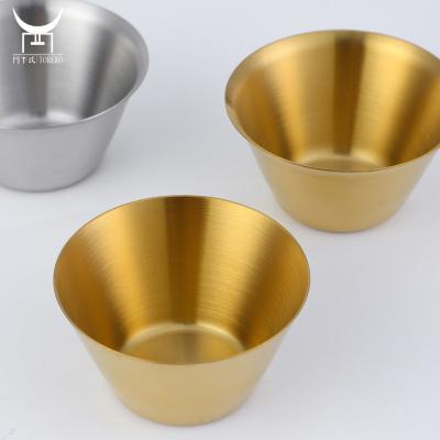 China Sustainable Nordic Style Round Minimalist Vegetable And Fruit Cup 304 Stainless Steel Serving Salad Bowl for sale