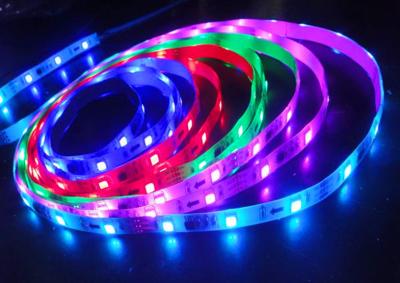 China 5050 color claro flexible de la tira del metro LED de IC RGB 5 que cambia en IP20 para los coches en venta