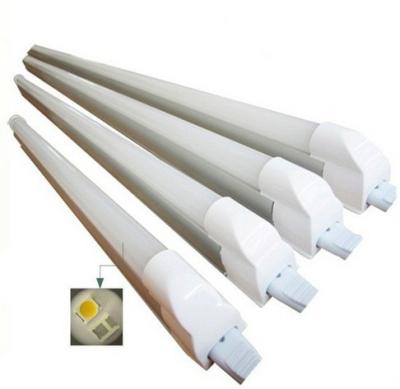 Chine le tube de 4ft 20W T5 LED allume 2100mm pour le marché superbe/salle de conférence à vendre