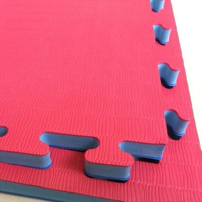 China Eva Foam Puzzle Tatami Floor Mats Bag Wholesale Eva Black Yellow Red Blue Orange Green Cross Martial Arts Karate Taekwondo for sale