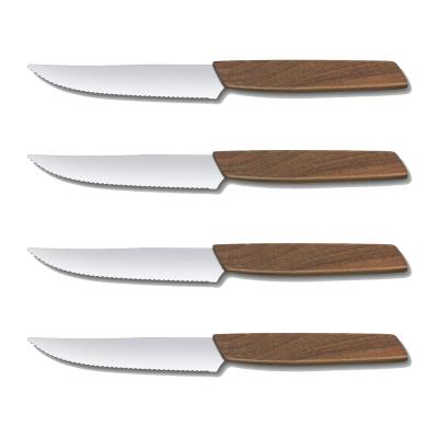 China New Practical Practical Multifunctional PP Material Sustainable Handle Plating Steak Knives Extra Carbon Serrated Steak Knife for sale