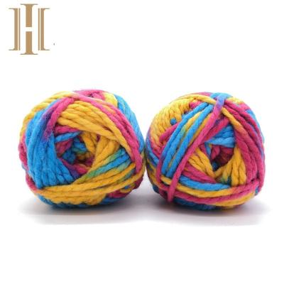 China Anti-pilling Colorful Scarf Knitting Acrylic Yarn Wool Blend Yarn Cake Yarn for sale