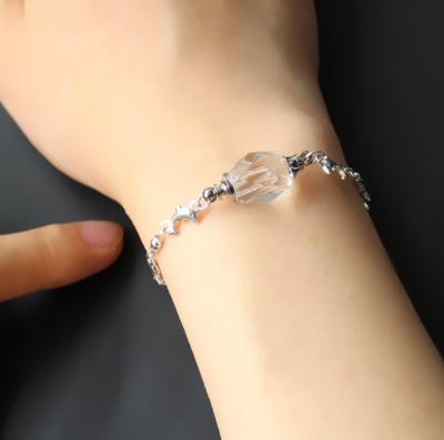 China FASHIONABLE Aromatherapy Crystal Glass Bottle Adjustable Bracelet Wishing Bottle Lanugo Bottle Bracelet for sale