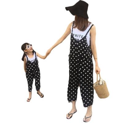 China All-matching Suspenders Dot Nine-Point Pants Mid-Child Casual Summer Girls Overalls Breathable Chiffon Polka Plus Printed Vest Suit for sale