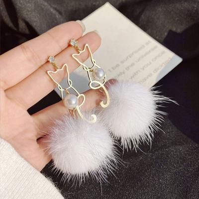 China 2021 Trend New Fashion Personality Jewelry Women's Pearl Pom Pom Cute Cat Diamond Earrings Women Cute Earring for sale