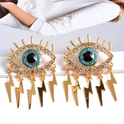 China Other Women Shape Gold Eye Tassel Star Earring Lady Fashion Earrings for sale