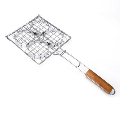 China Easily Cleaned Long Handle Wooden Hamburger Grilling Basket Stainless Steel Burger Grill Rack For 4 Burgers for sale