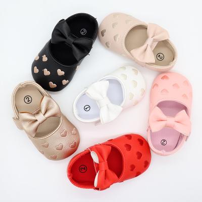 China Black White Baby Shoes Princess Love Shoes Toddler Bowknot Button Green Red Non-slip Soft Anti-skid Waterproof Causal Newborn Pink for sale