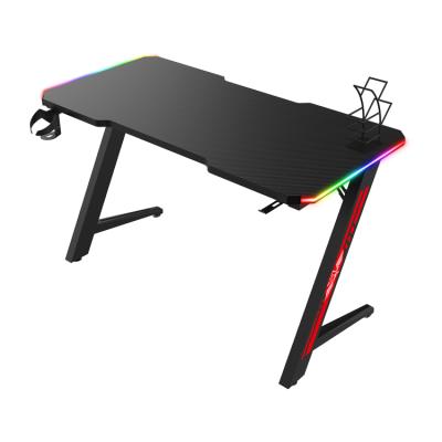 China Expandable LED Esports Gamer Desk Carbon Fiber Texture Desktop Computer Gaming Table 47.2