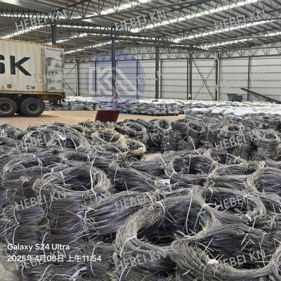 Chine Barrière de fil de maillage de bande invisible Fil anti-char 10 X 10 X 1,4 M Faible visibilité MZP Putanka Pour l'Ukraine à vendre