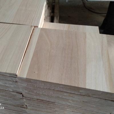 China 2021 Hot Sale Modern Professional Taekwondo Karate Judo Board Paulownia Wood Solid Timber for sale