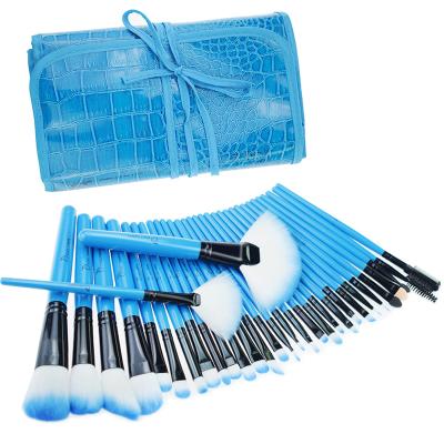 China Angular Blush Wholesale Fiber Hair Pink Blue Makeup Brushes 2021 Beauty Makeup Tools 32pcs Full Sets With Brush Palette for sale