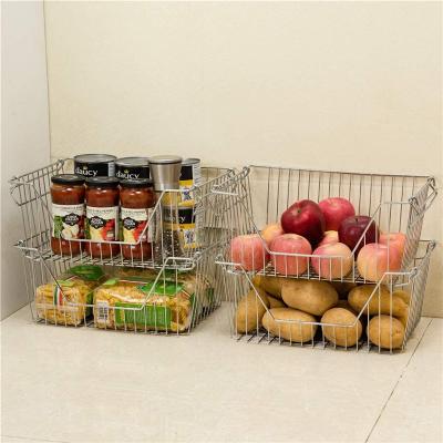 China Morden Stacking Wire Market Baskets Organizer Metal Utility Storage Bin With Handle for sale