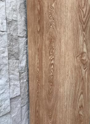 Chine Tuile de luxe LVT de vinyle d'installation facile jusqu'à 7mm à vendre