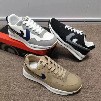 China Fashion Trend Men's Running Shoes Breathable Outdoor Sport Shoes 2021 Men's Basketball Shoes for sale