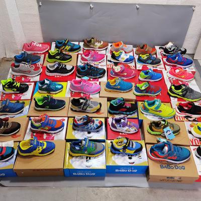 China Wholesale Deodorization Children's Shoes School Lace Up High Top Canvas Shoes Kids Sports Shoes for sale