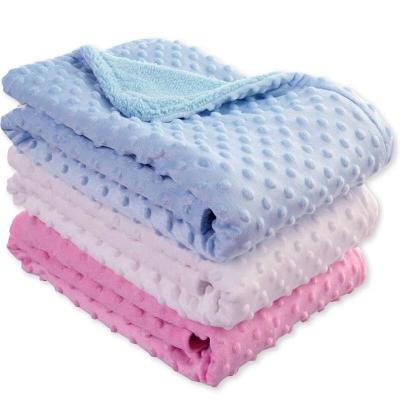 China PORTABLE Wholesale Baby Blanket Super Soft 100% Polyester Sublimation Fleece Blanket Minky Dot Baby Blanket for sale