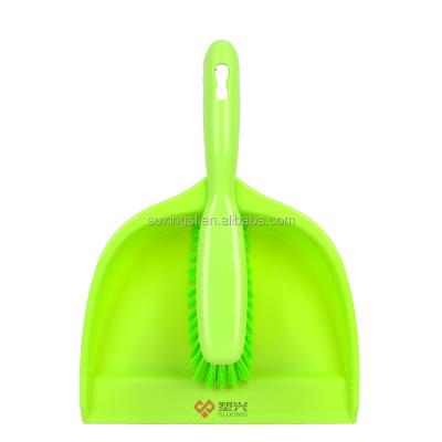 China Mini Home Dustpan and Broom Set for sale