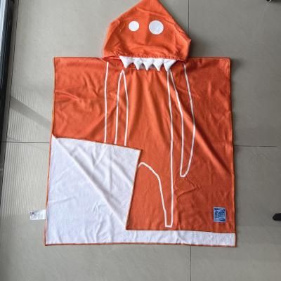 China Wholesale Microfiber Kids Cartoon Print Beach Towel Poncho Children Beach Poncho Kids Hooded Beach Poncho Towel for sale