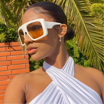 China 2021 Newest Fashion Square Sunglasses Plastic Frame Women Men Oversized Wholesale Vintage Large Sunglasses for sale