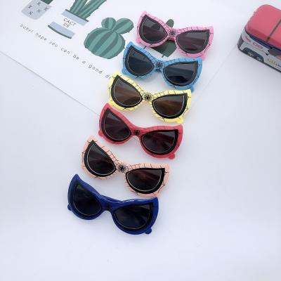 China Cheap Sunshade 2021 New Flower Shape Kids Sun Glasses Case Round Shade Outdoor Eyewear For Boys And Girls Children's Sunglasses 2021 for sale